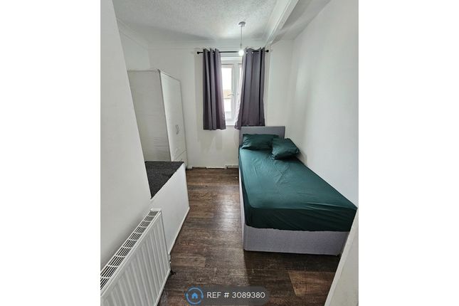 Dagenham, Dagenham photo 3