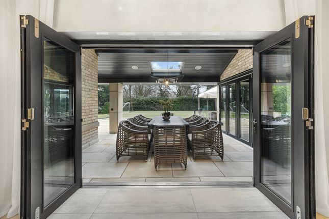 Outside Dining