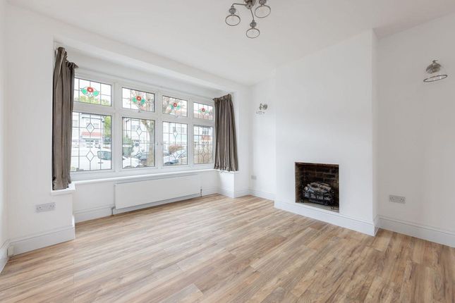 Property to rent in Cranston Gardens, London