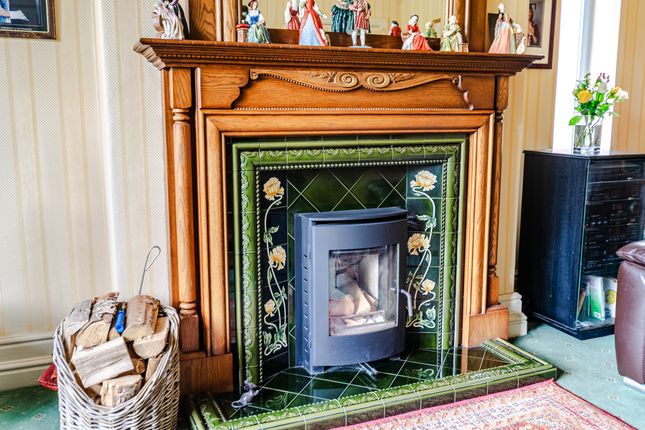 17, Lidgett Park Road, Leeds photo 4
