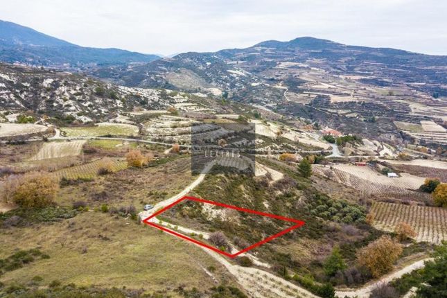 Land for sale in Omodos 4760, Cyprus