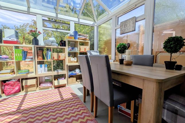 26, Jacaranda Road, Bordon photo 3