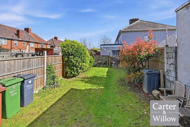 94, Canonsleigh Road, Dagenham photo 2