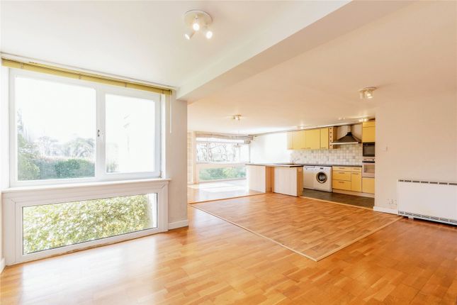 Flat 2 Wallcroft,, Durdham Park, Bristol photo 2