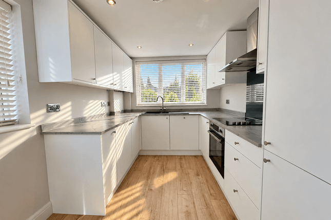 17, Bouverie Road, Chelmsford photo 5