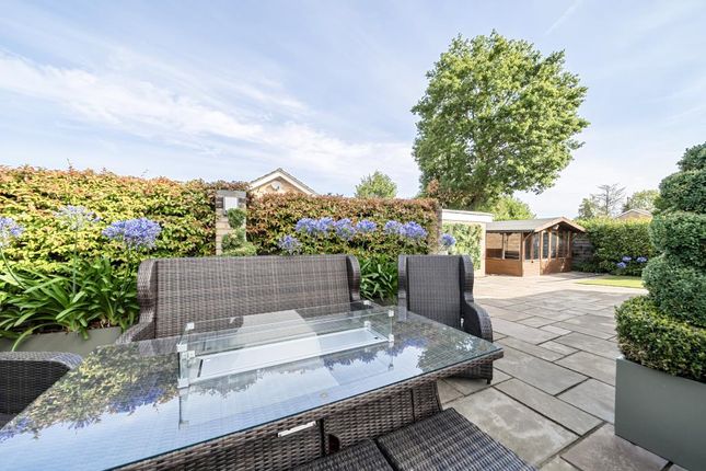 2 CLEARSPRINGS, Lightwater, Lightwater photo 2