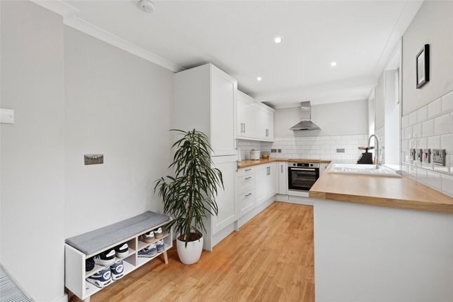 40, Rose Crescent, Perth and Kinross photo 4