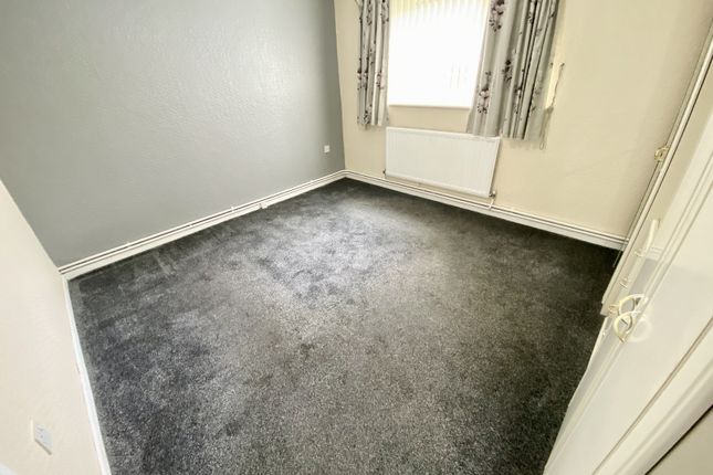 6, Pentewan Close, Swansea photo 5