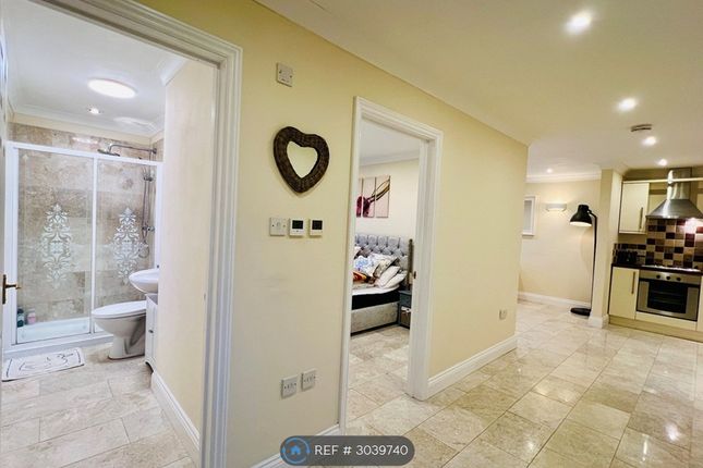 Annexe, Woodditton Road, Newmarket photo 3