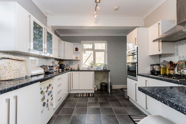 Laburnham, Western Road, Cranbrook photo 4
