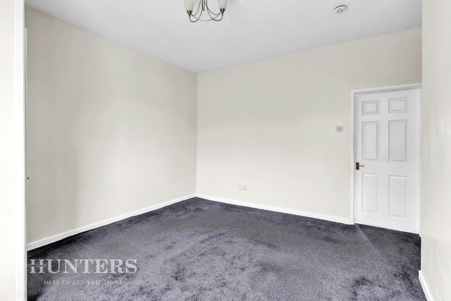 6, Alfred Street, Littleborough photo 4