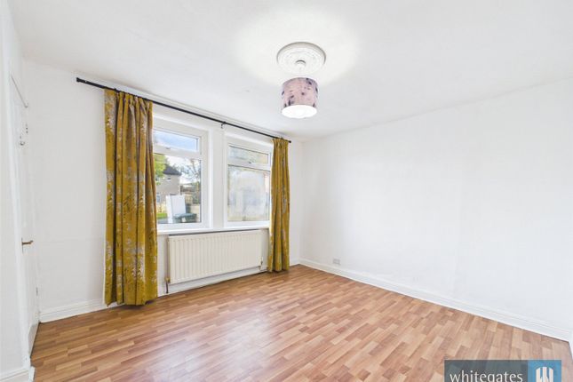 Sowden Road, West Yorkshire photo 2