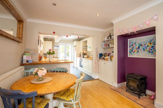 37, Victoria Road, Chichester photo 2
