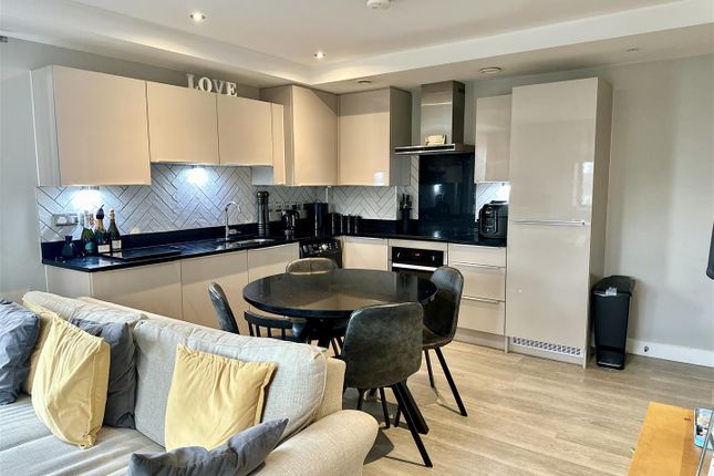 2 Chapel Apartments, Union Terrace, York photo 3