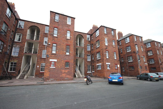 2-bed flat on 8D Steamer Street, 8D Steamer Street, Barrow-in-Furness, £10,000