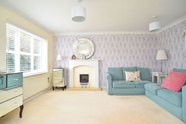 39 Nightingale Drive, Harrogate photo 4