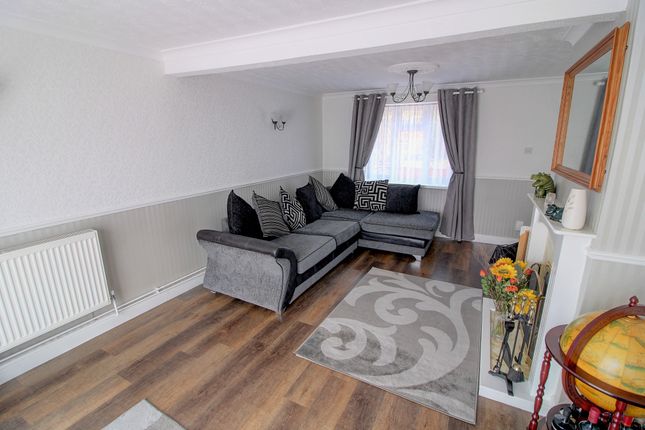 Town house for sale in Wellinger Way, Leicester
