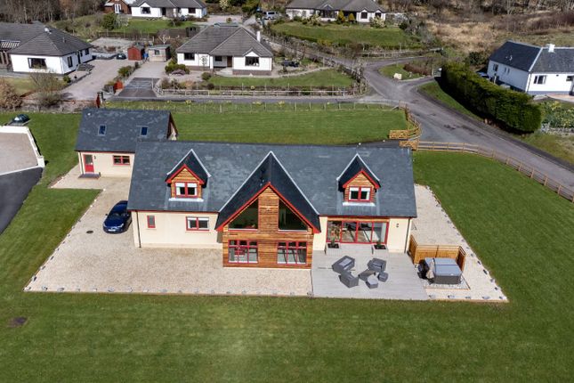 Thumbnail Detached house for sale in Braeside, Corpach, Fort William