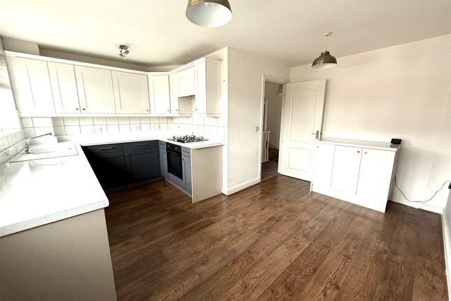 13, Eaton Drive, Rugeley photo 3