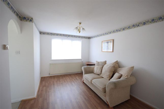 Pempath Place, Wembley photo 2