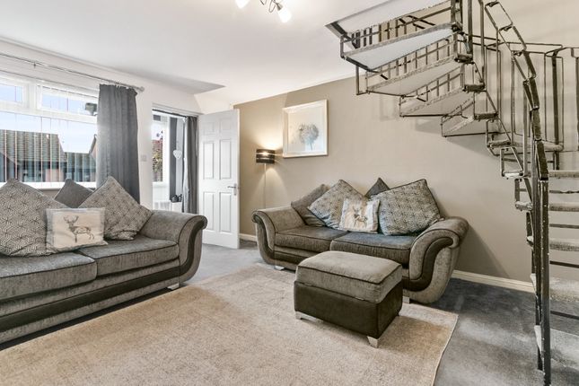 68, Hazel Avenue, West Dunbartonshire photo 3
