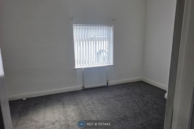 Moorside Road, Swinton, Manchester photo 3