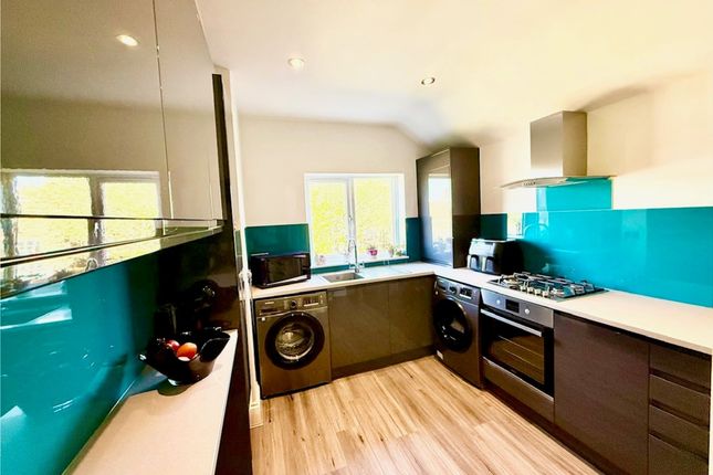 20a, Gordon Road, Ashford photo 3