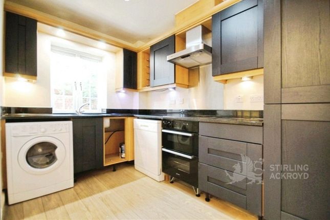 Camphill Road, Surrey photo 3