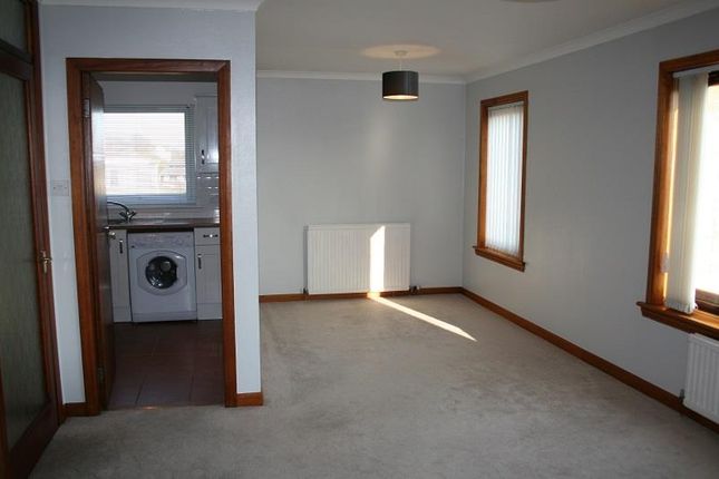 LORNE CRESCENT, MONIFIETH, Dundee photo 5
