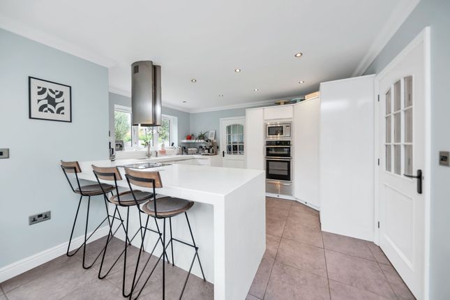 10 Fowlmere Road, Royston photo 3