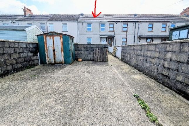 12, Gwendraeth Town, Kidwelly photo 2