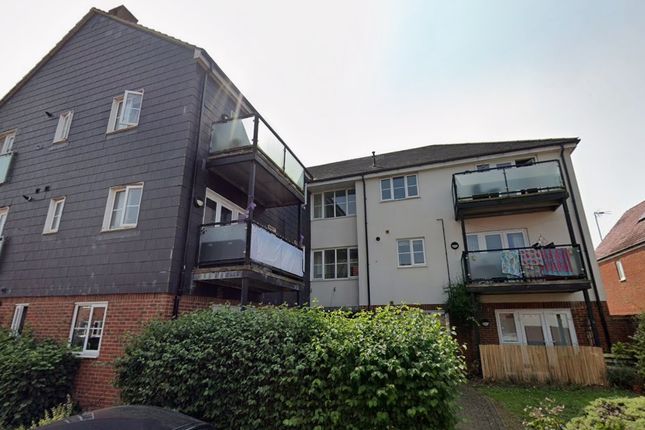 Spencer Way, Stevenage photo 2
