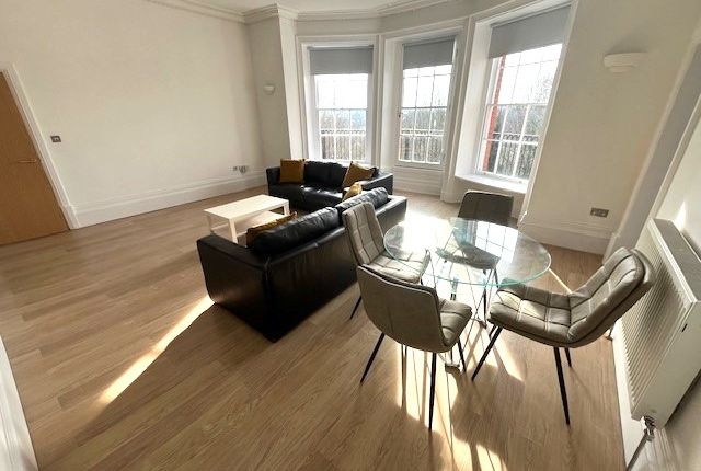 Flat 7, 54, West Cliff, Preston photo 2