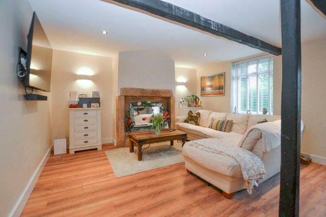 Rose Cottage, Sheep Hill Lane, Chorley photo 2
