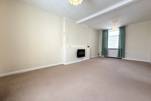 4 Fountain Street, Mountain Ash photo 2