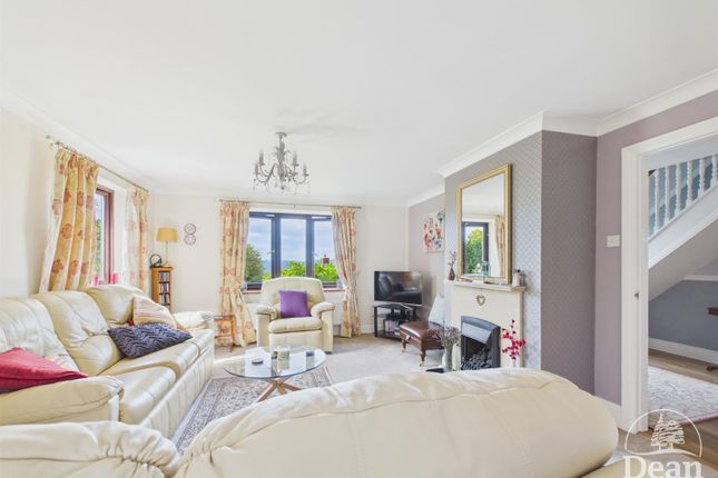 Perrygrove, George Road, Lydney photo 3