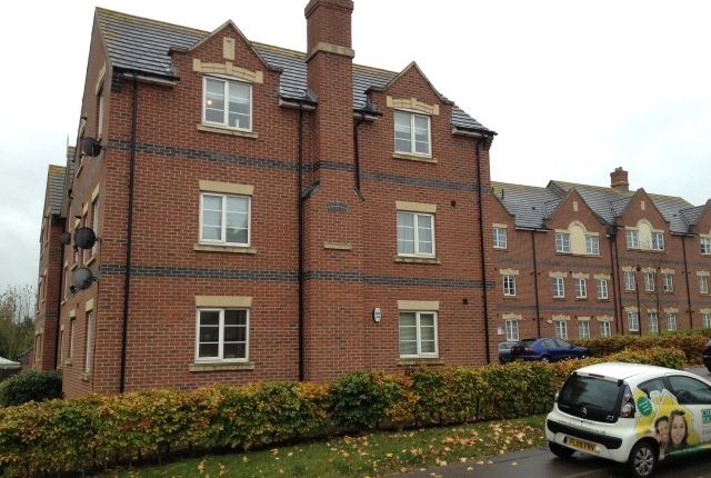 Thumbnail Flat to rent in Bluebell Rise, Grange Park, Northampton