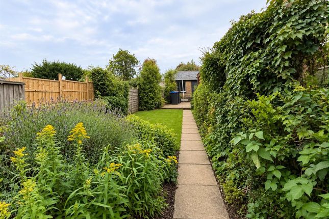 60, Hedingham Road, Halstead photo 3