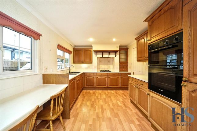 4 Windmill Park Windmill Lane, Coventry photo 4