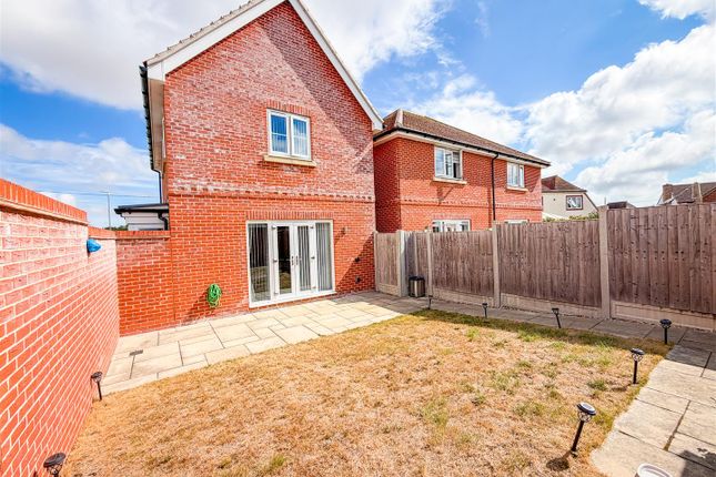 1, Millers Green, Weeley Heath photo 4