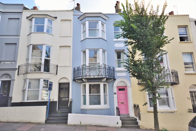Terraced house to rent in Egremont Place, Brighton BN2