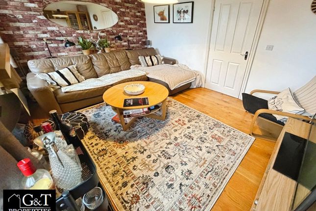 30 Bickon Drive, Brierley Hill photo 3