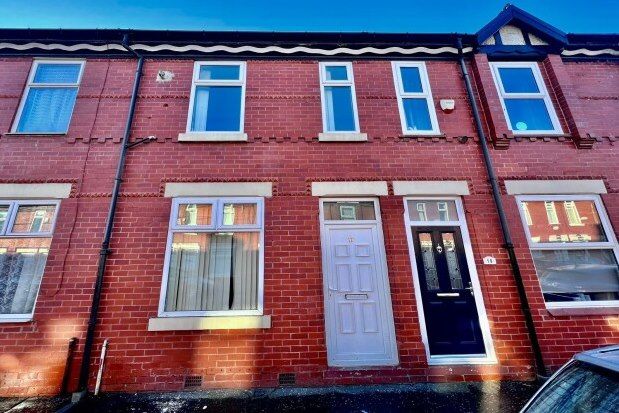 Thumbnail Property to rent in Valencia Road, Salford
