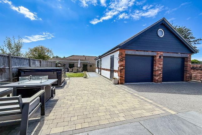 82, Orchard Grove, Fareham photo 2