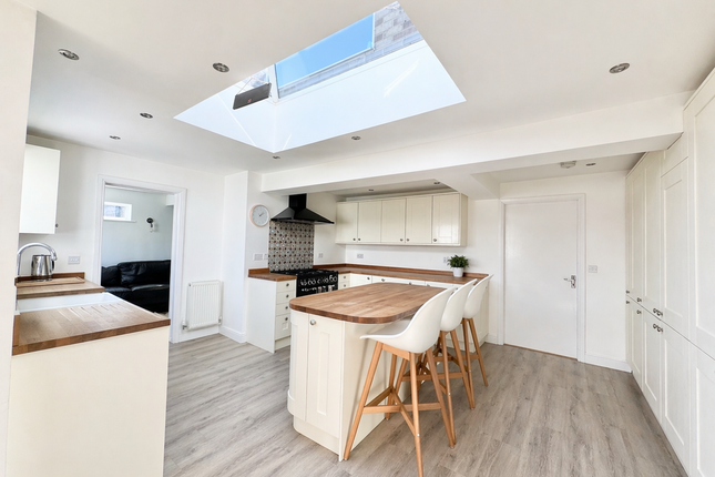 10, John Bold Avenue, Leicester photo 3