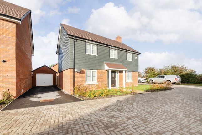Detached house to rent in Hunter Avenue, East Hanney, Wantage