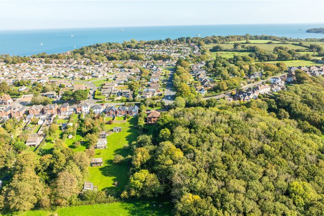 Longlands,, Nettlestone, Seaview photo 2
