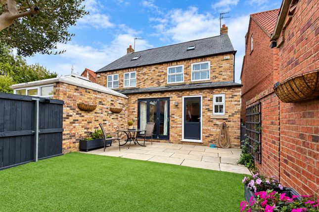 3, Harrisons Close, Stamford Bridge photo 2