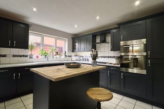 16, Mulberry Gardens, Scunthorpe photo 2