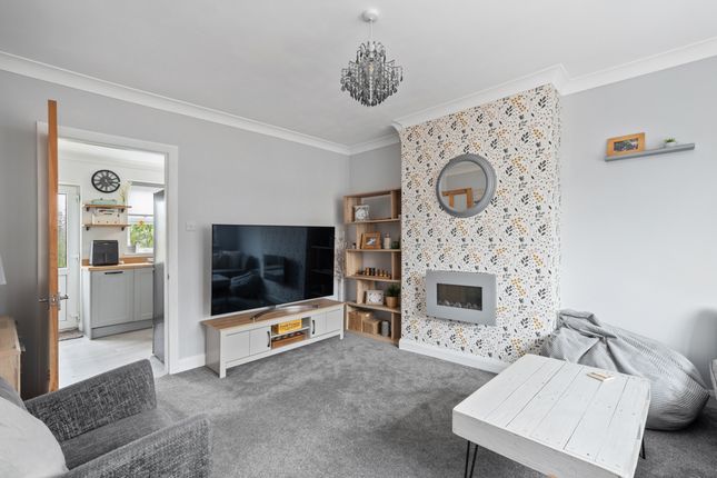 14, Yorke Way, Hamble photo 3